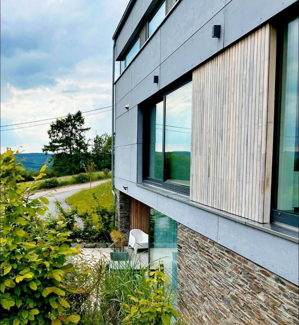La Planque Du Raton Laveur Aparthotel Lierneux Exterior foto